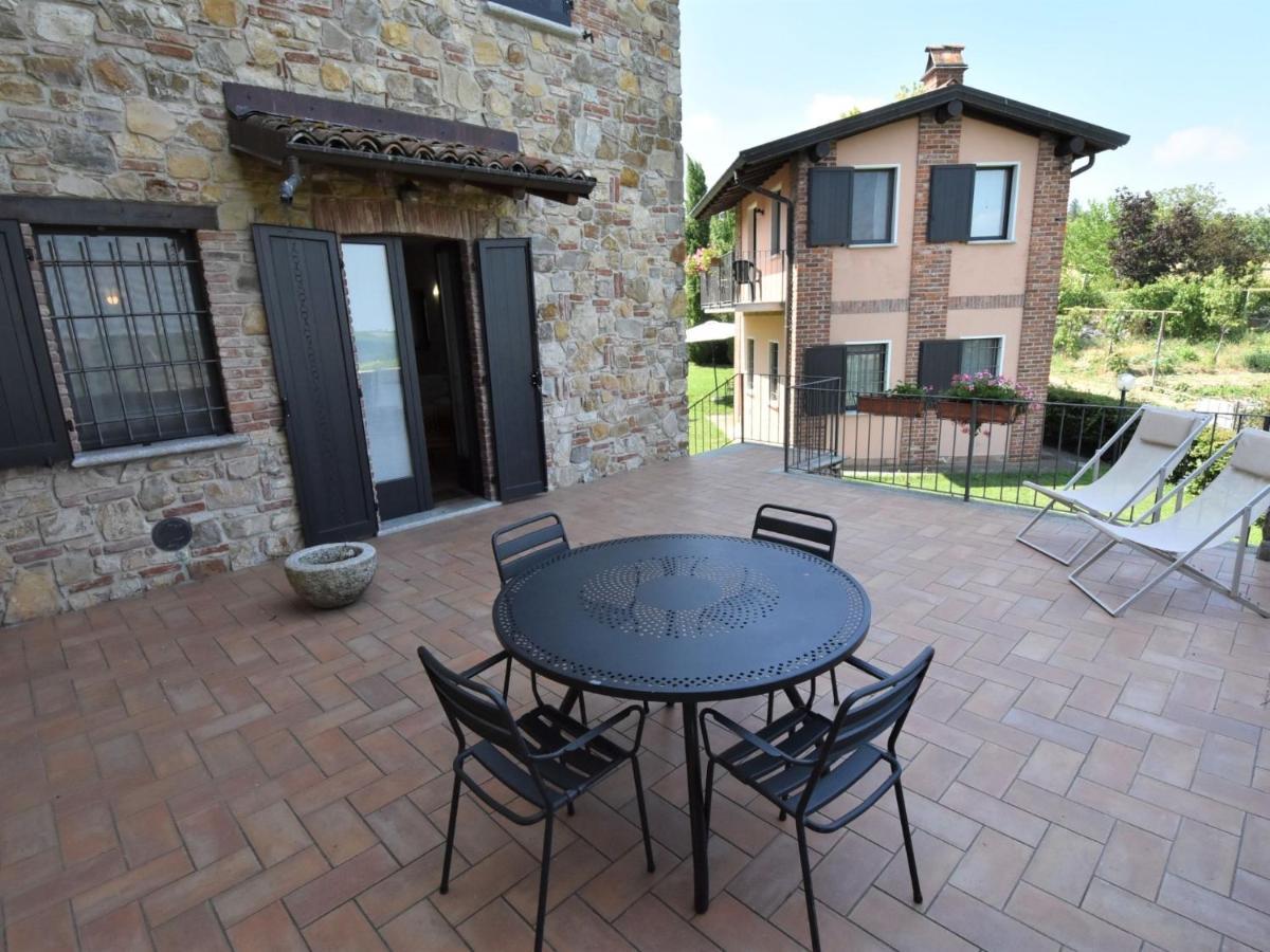 Holiday Home La Corte Bricca - Trilo Torretta By Interhome Castana  Екстер'єр фото